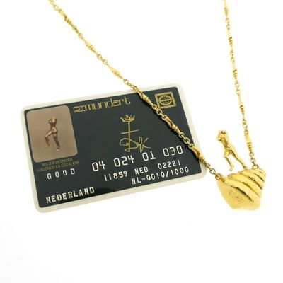 Image 2 of Gold chain/bracelet; Salvador Dalí, Mujer Desnuda Subiendo la Escalera