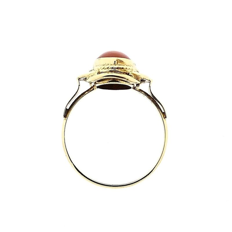 Image 5 of Vintage Gold Ring with Blood Coral