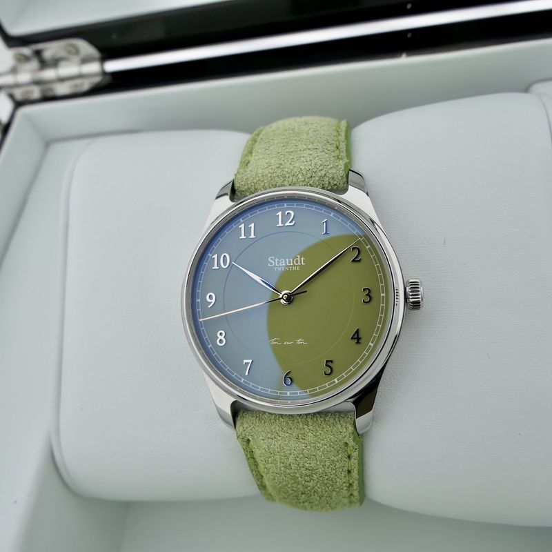 Image 13 of Staudt Twenthe 'Ton-Sur-Ton' T31.111-V16; Automatic watch