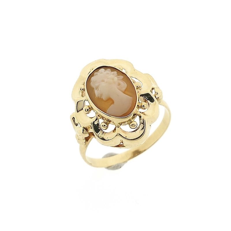 Image 1 of Vintage gold ring with cameo