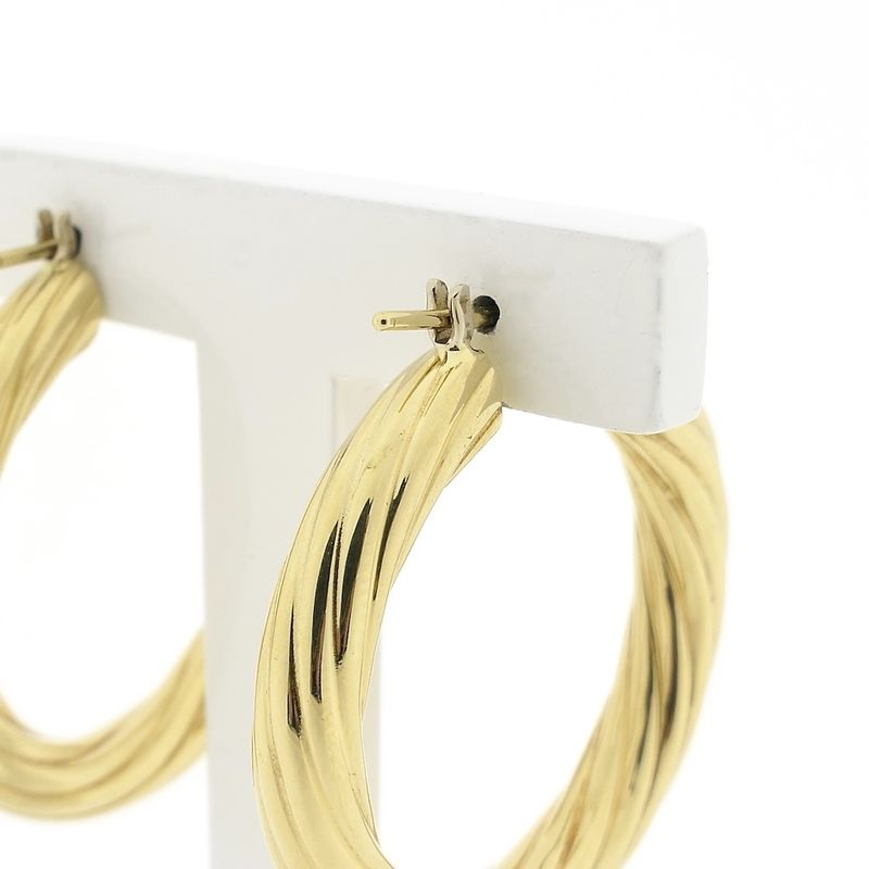 Image 4 of Gold earrings