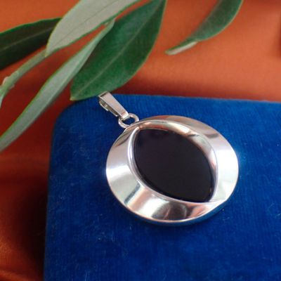 Image 2 of Silver abstract pendant with onyx stone