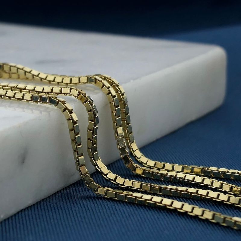 Image 2 of Golden Venetian link chain