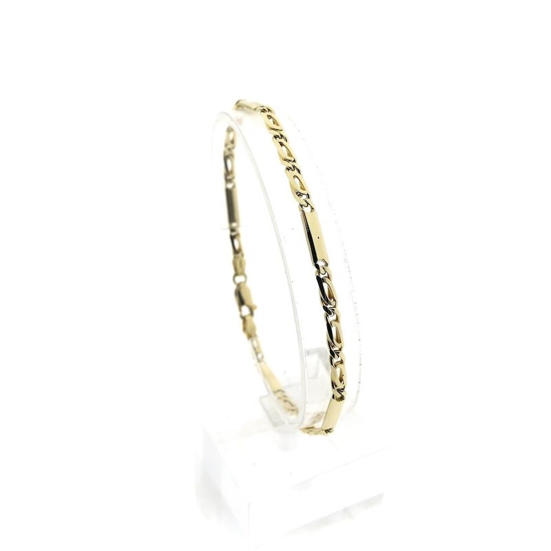 Image 1 of Gold closed Figaro link bracelet