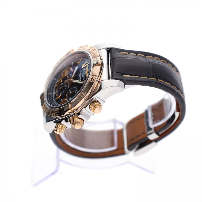 Image 6 of Breitling Chronomat B01 44mm CB011012/B968; Gold/Steel Watch