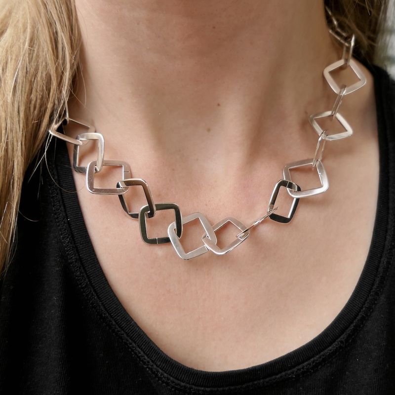 Image 7 of Silver fantasy link necklace; Carré | 47 cm