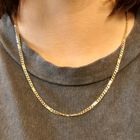 Image 9 of Gold closed Figaro link chain