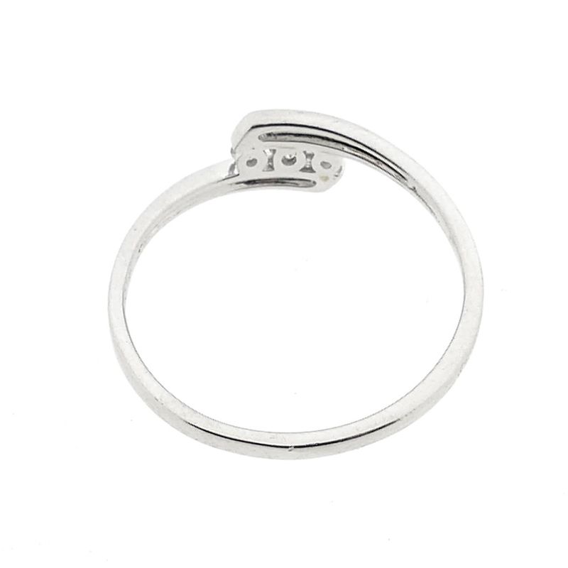 Image 3 of 9 carat ring with diamonds; 0.075 ct.