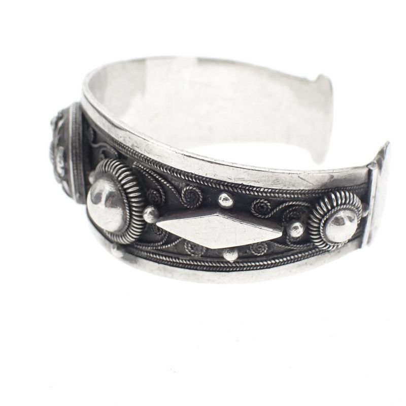 Image 6 of Silver Thai clamp bracelet | Size S/M
