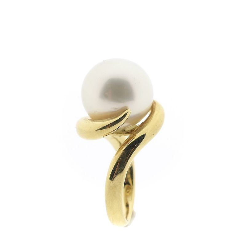 Image 4 of Gold ring with large cultured pearl