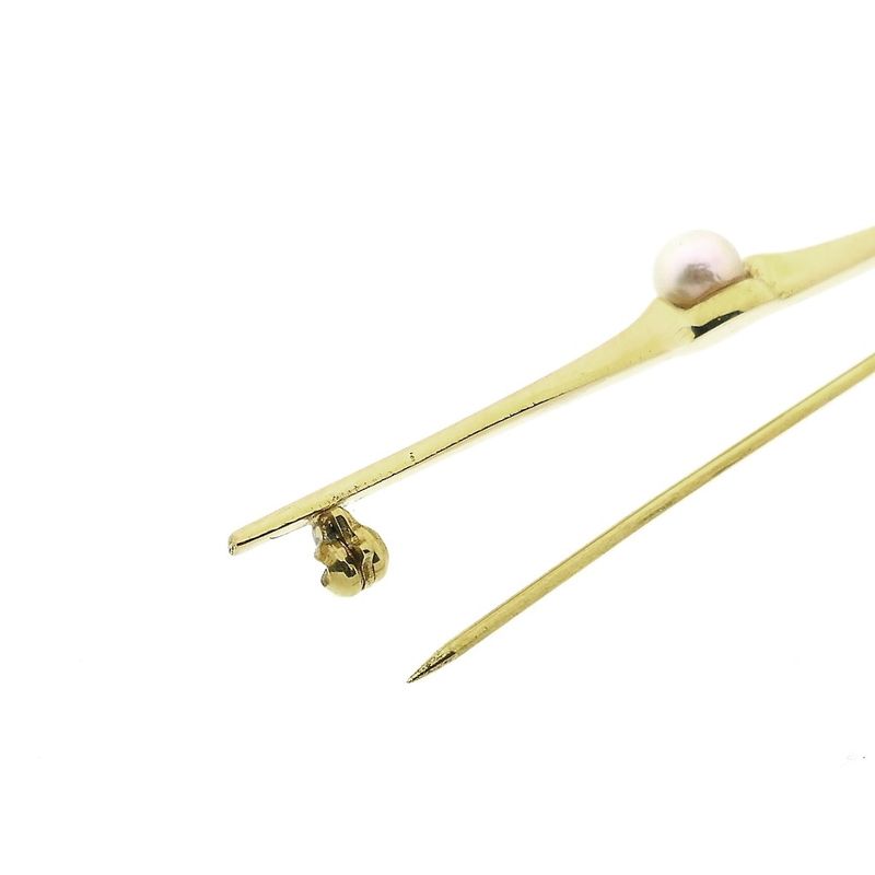Image 10 of Vintage gold brooch with cultured pearl