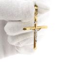 Afbeelding 14 van Bicolor gouden hanger van een kruis met corpus | INRI