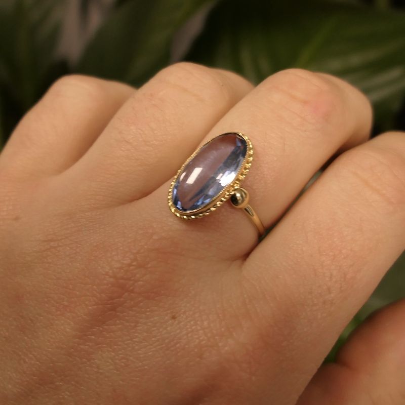 Image 10 of Antique gold ring with aquamarine