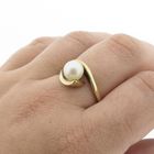 Image 4 of Gold ring with pearl