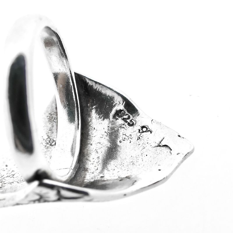 Image 5 of Silver ring with shard of face
