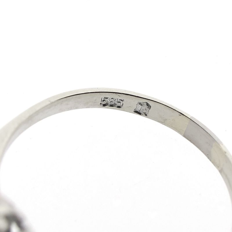 Image 8 of White gold ring with peridot and diamonds | 0.24 ct.