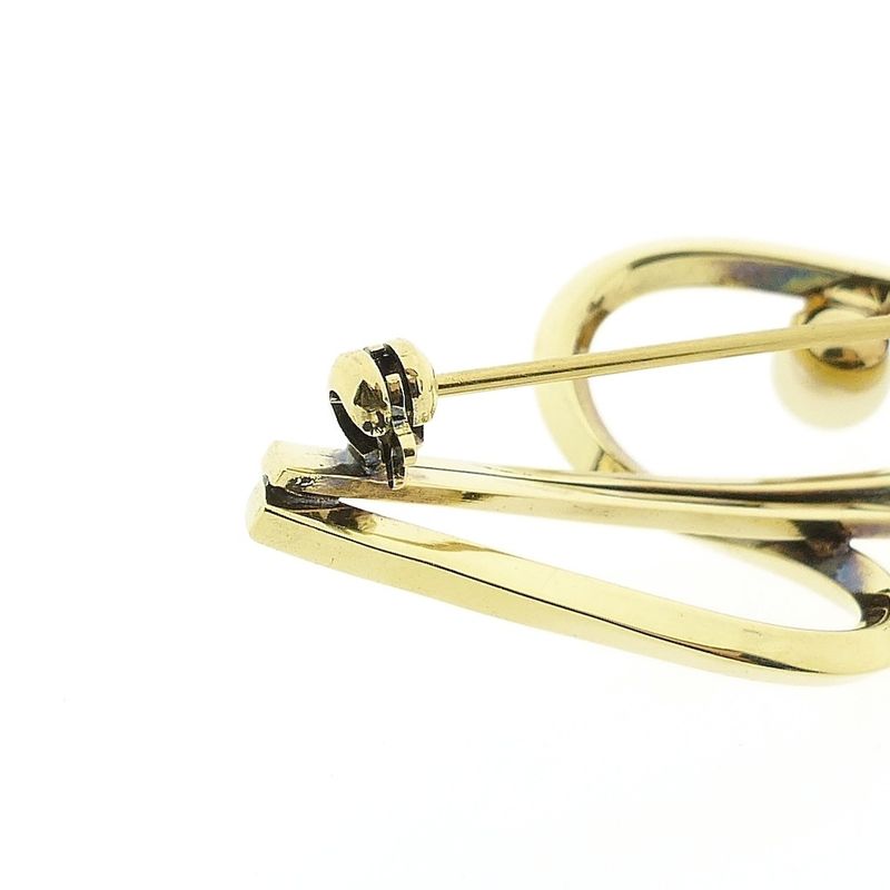 Image 12 of Vintage gold brooch with pearl