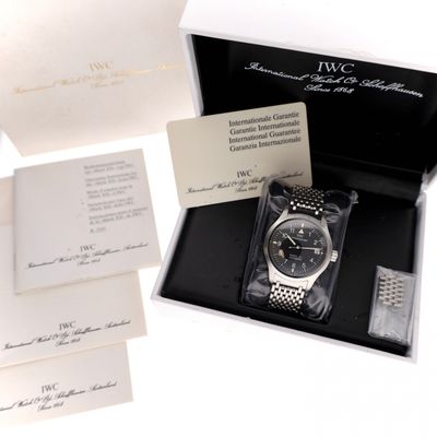 Afbeelding 2 van IWC Pilot's Watch Mark XII IW3241; Vintage Heren Horloge (Full-Set)