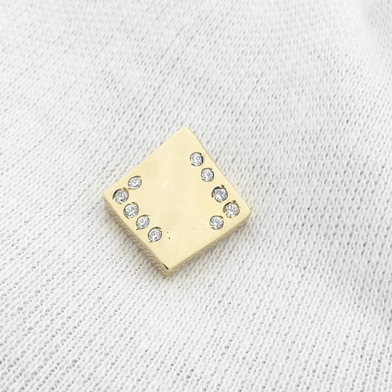 Image 7 of Gold pendant with zirconia