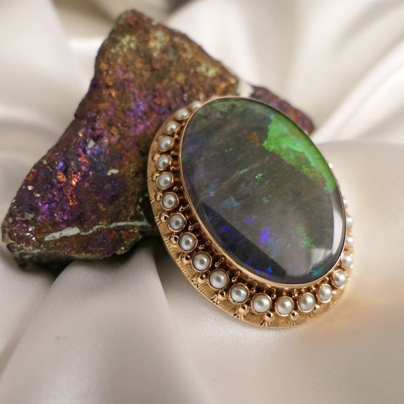 Image 2 of Victorian Gold Brooch/Pendant with Honduras Opal and Pearls