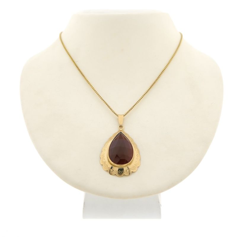 Image 6 of Vintage gold pendant with carnelian