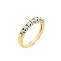 18-karat gold ring with diamond | 0.21 ct.