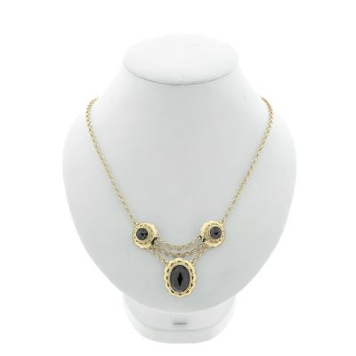 Gold jasseron link necklace with garnet Image 1 of Gold jasseron link necklace with garnet