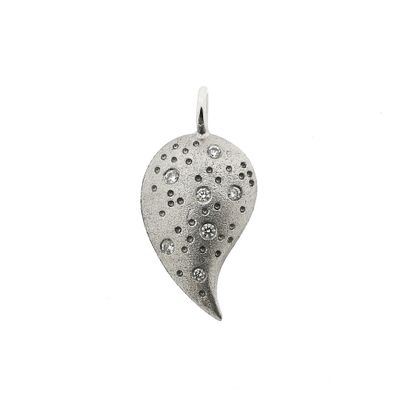 Image 1 of White gold pendant with diamonds; 0.13 ct.