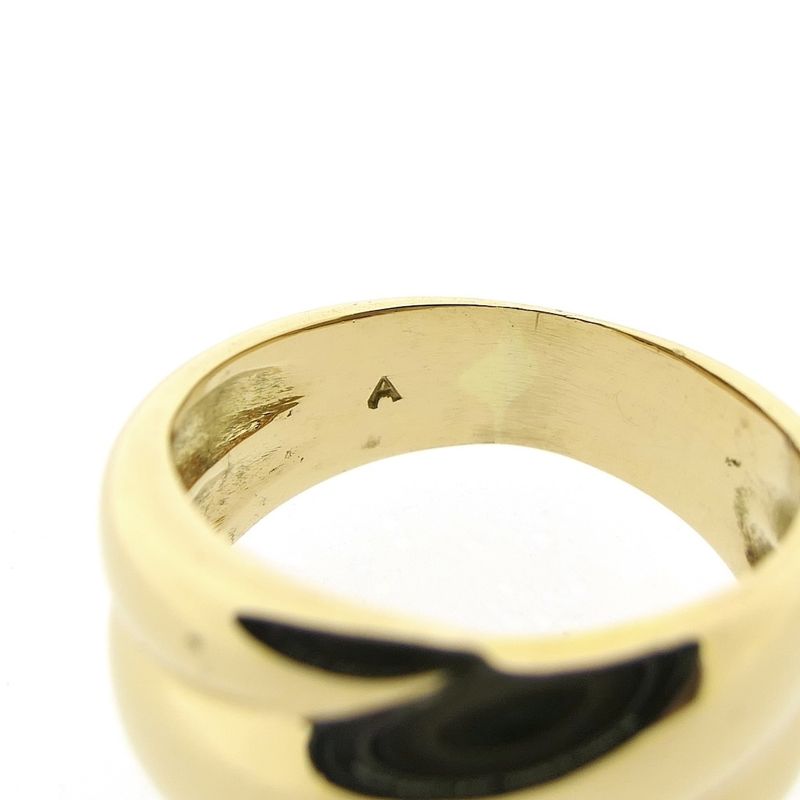 Image 6 of Gold ring with a domed design