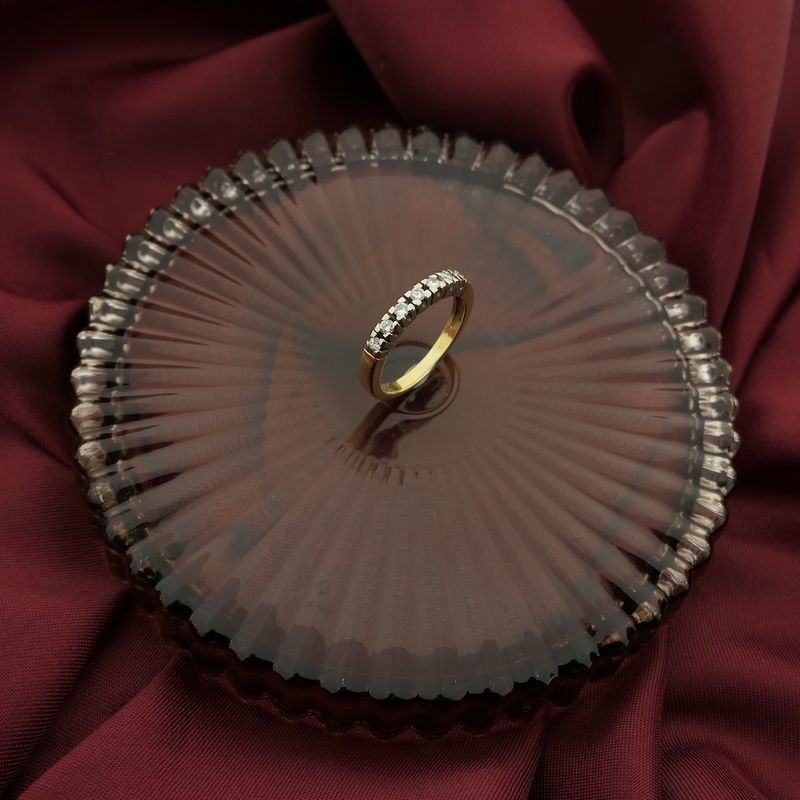 Image 2 of 18-karat gold ring with diamond | 0.21 ct.