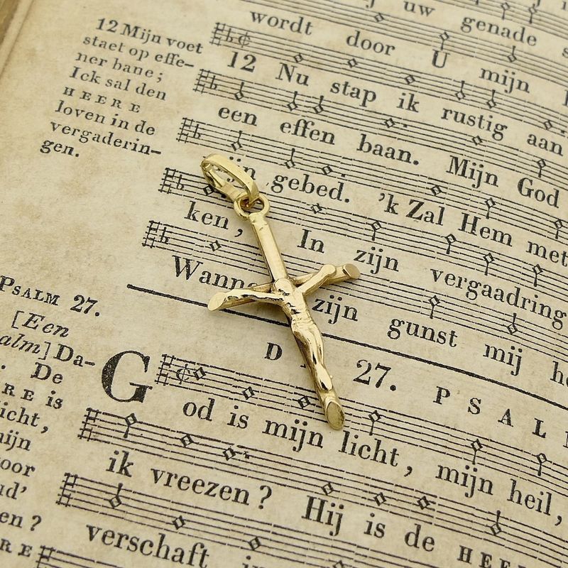 Image 2 of Gold pendant of a cross with corpus