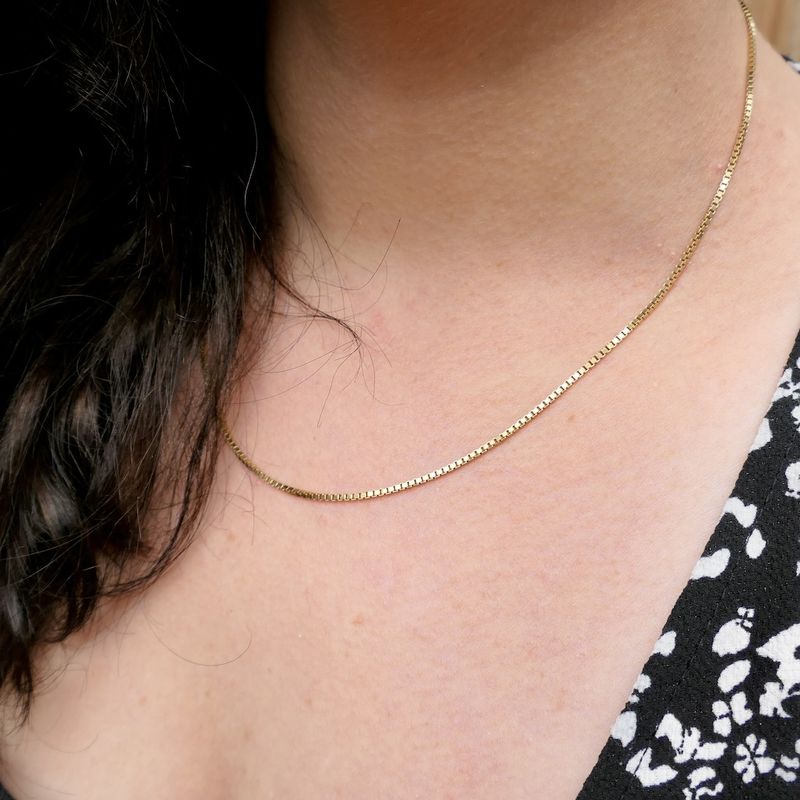 Image 10 of Gold Venetian link chain | 45.5 cm