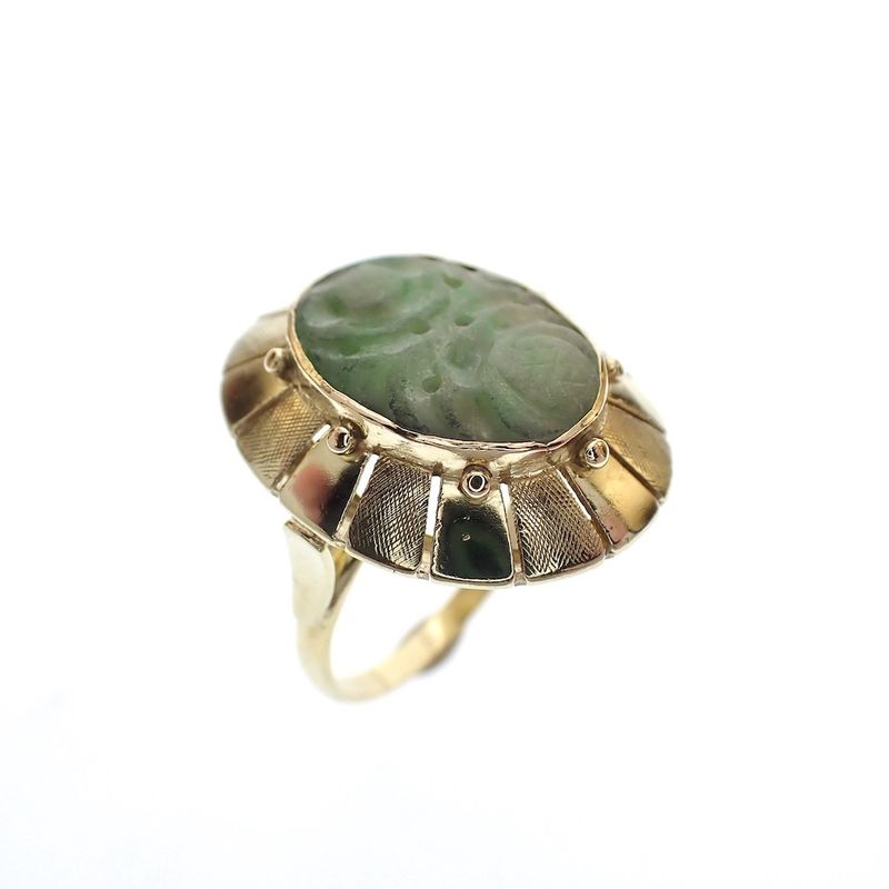 Image 1 of Gold ring with jade | Vintage/antique