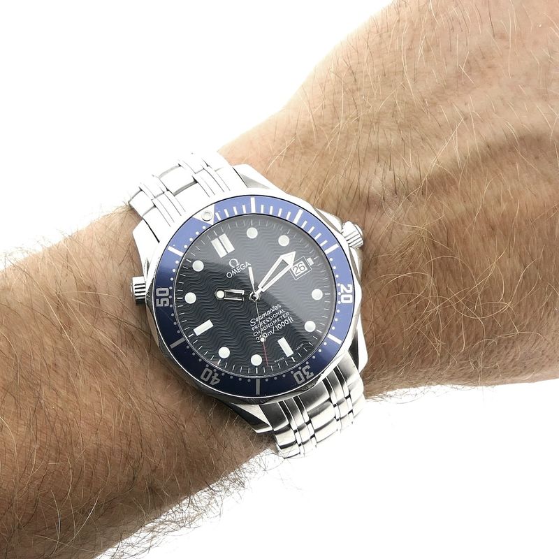 Image 16 of Omega Seamaster 300m 'James Bond' 2531.80.00; Automatic men's diving watch