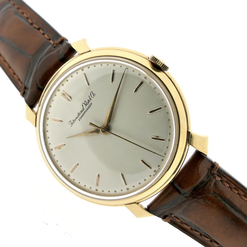 Image 12 of IWC Schaffhausen 'Shark Fin Ref. 512'; Vintage 18k gold men's watch