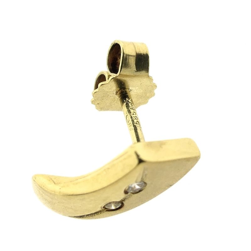 Image 4 of Gold stud earrings with diamond; 0.02 ct.