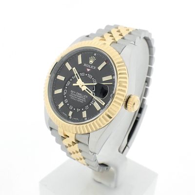 Image 2 of Rolex Sky-Dweller 326933; Men's watch