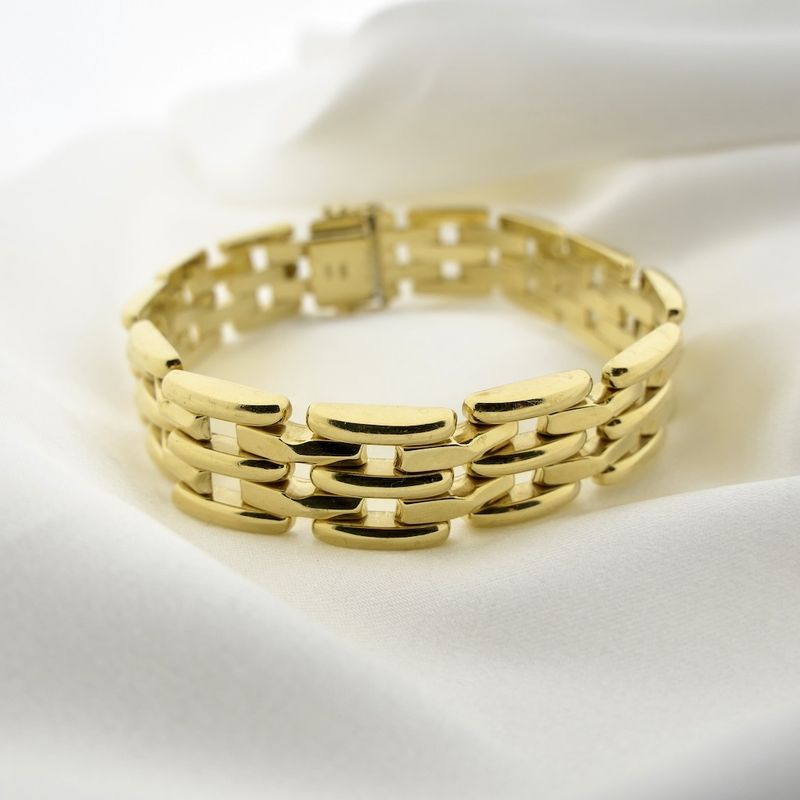 Image 7 of Golden fantasy link bracelet | 20 cm