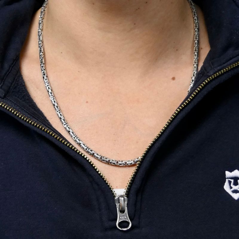 Image 10 of Robust Silver King Link Chain