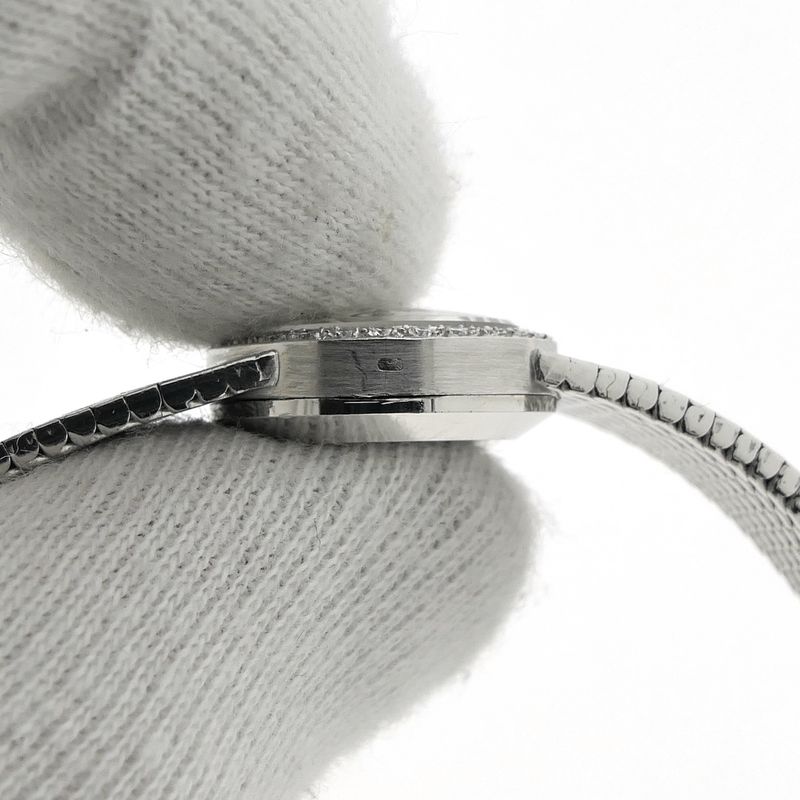 Image 9 of Omega Genève 'Cocktail Watch'; 18k. witgouden dames horloge met diamanten