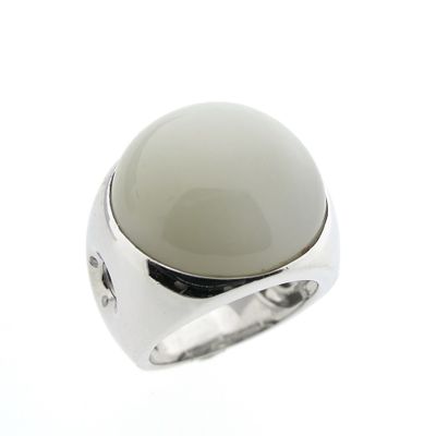 Image 1 of White gold robust ring with moonstone and diamond