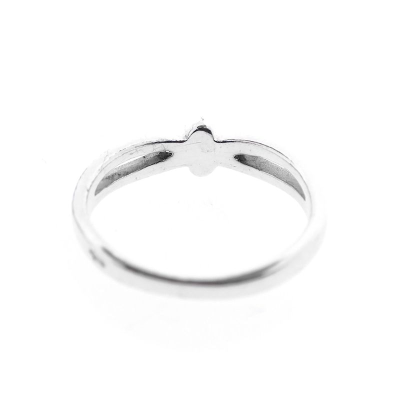 Image 5 of Silver ladies ring with knotted design