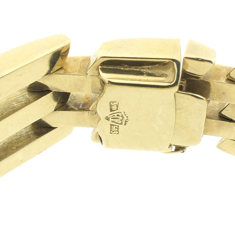 Image 3 of Gold Bismarck link bracelet