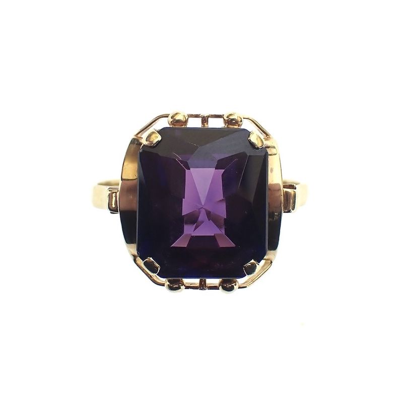 Image 3 of Vintage gold cocktail ring with synthetic sapphire