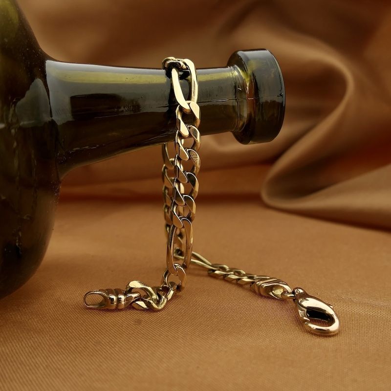 Image 2 of 8 carat Figaro link bracelet