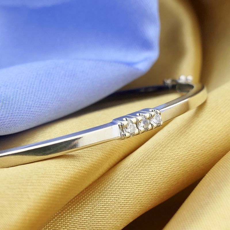 Image 2 of White gold bangle with 0.15 ct. diamond | Ø 60.7 mm