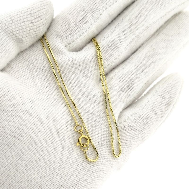 Image 7 of Golden Venetian link chain | 40.5 cm