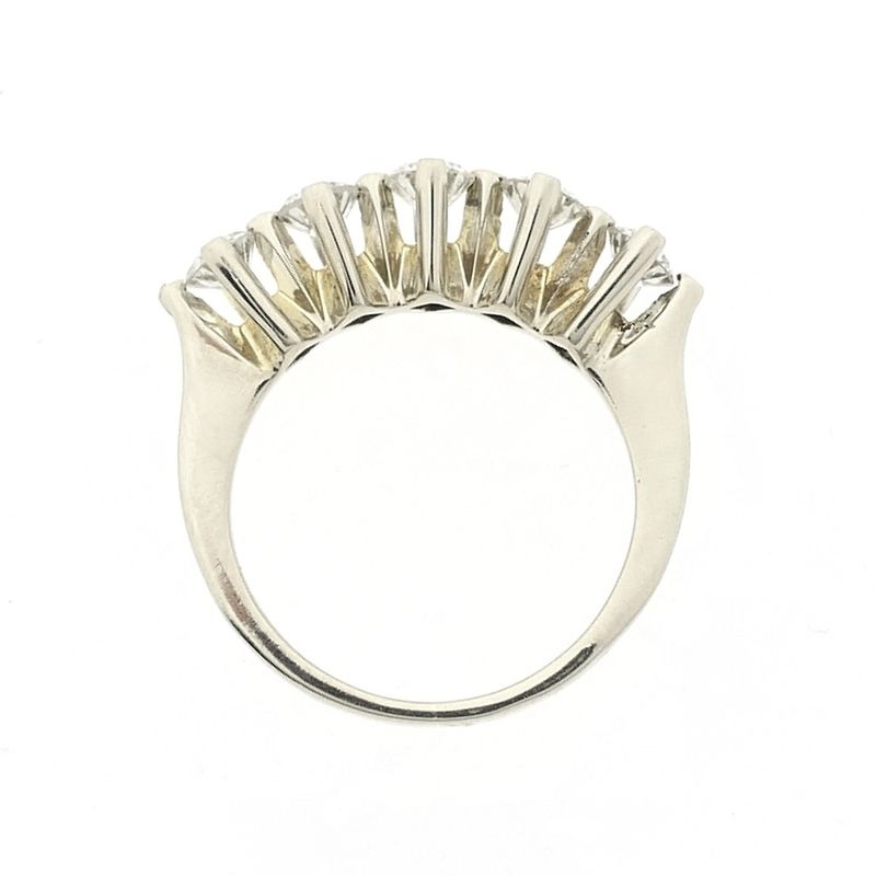 Image 3 of 18-karat white gold ring with diamonds | 1.00 ct.