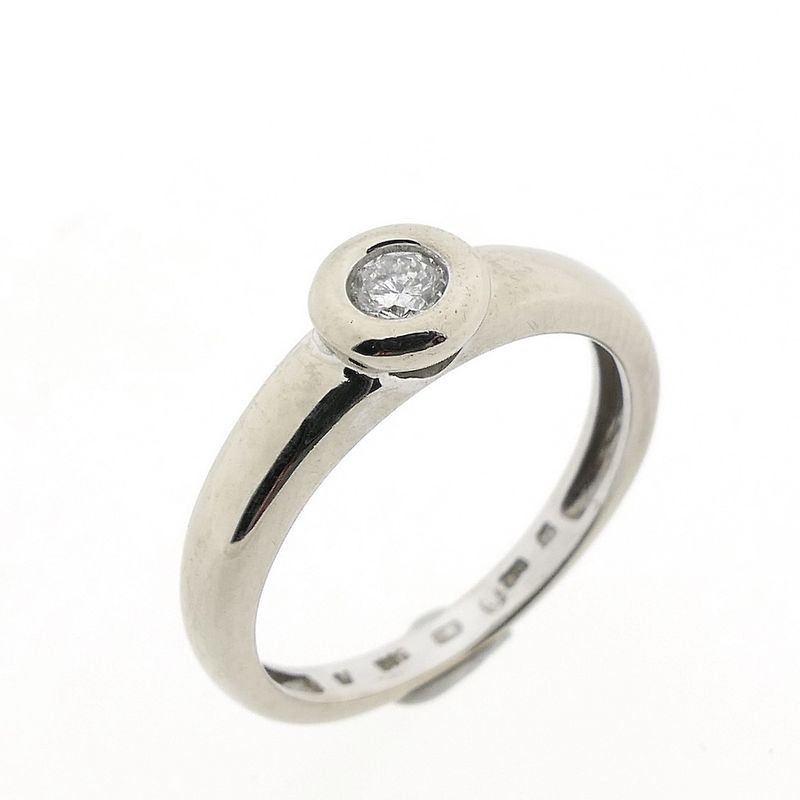 Image 1 of White gold solitaire ring with diamond | 0.17 ct.