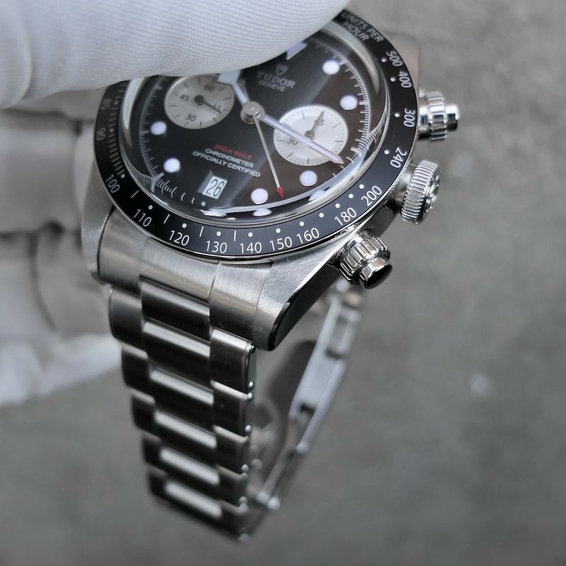 Image 23 of Tudor Black Bay Chronograph 79360N-0001; Automatic men's watch